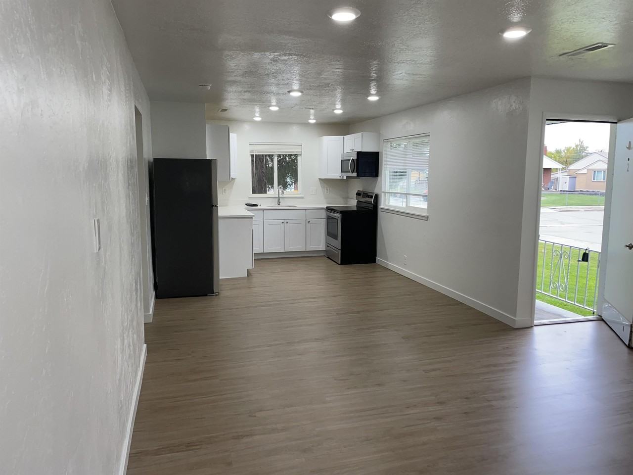 8089 S Fern Cir - Photo 5 of 10