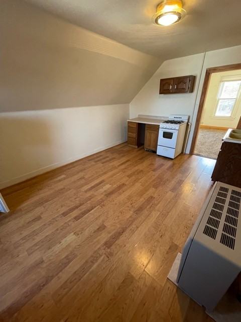 1328 Geele Ave #1328 - Photo 5 of 8