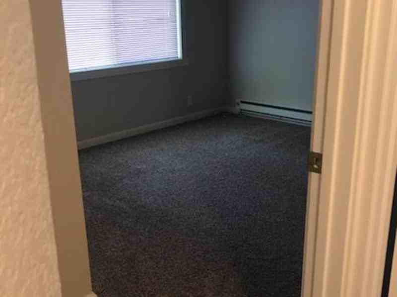 7646 Highlands View Rd - Photo 6 of 21
