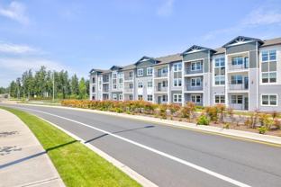 10423 Rainier Ridge Blvd E - Photo 1 of 1