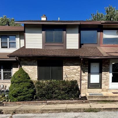 18 Cedar Creek Ct #1 - Photo 2 of 14