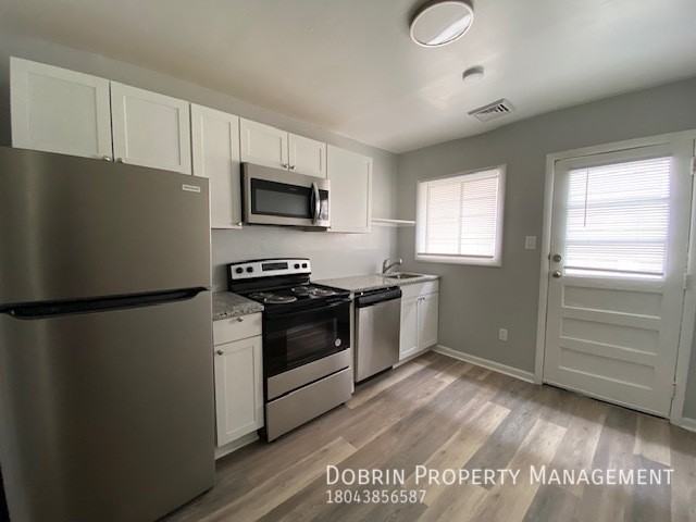 2212 Venable St #1 - Photo 2 of 13