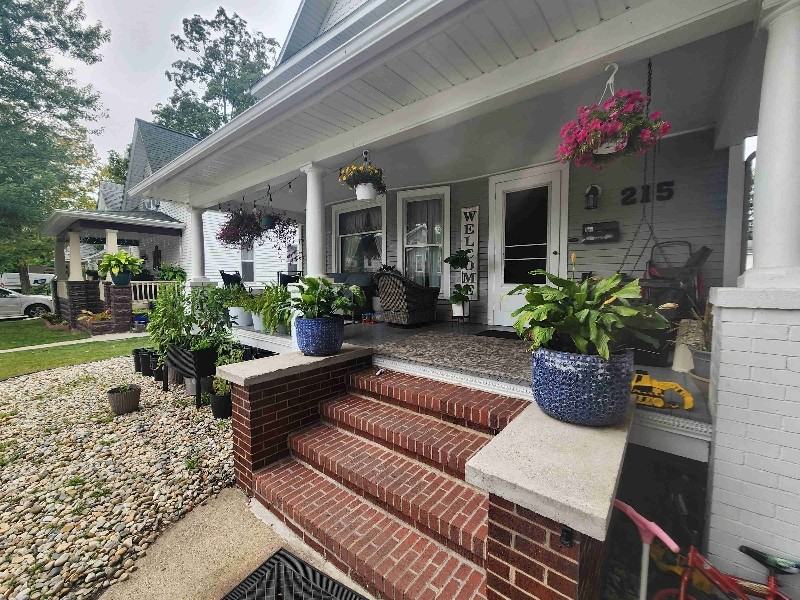 215 S 7th St, Goshen, IN 46528 4 bedroom House Rental Zumper