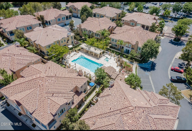 2916 Esperanza Way #F - Photo 7 of 30