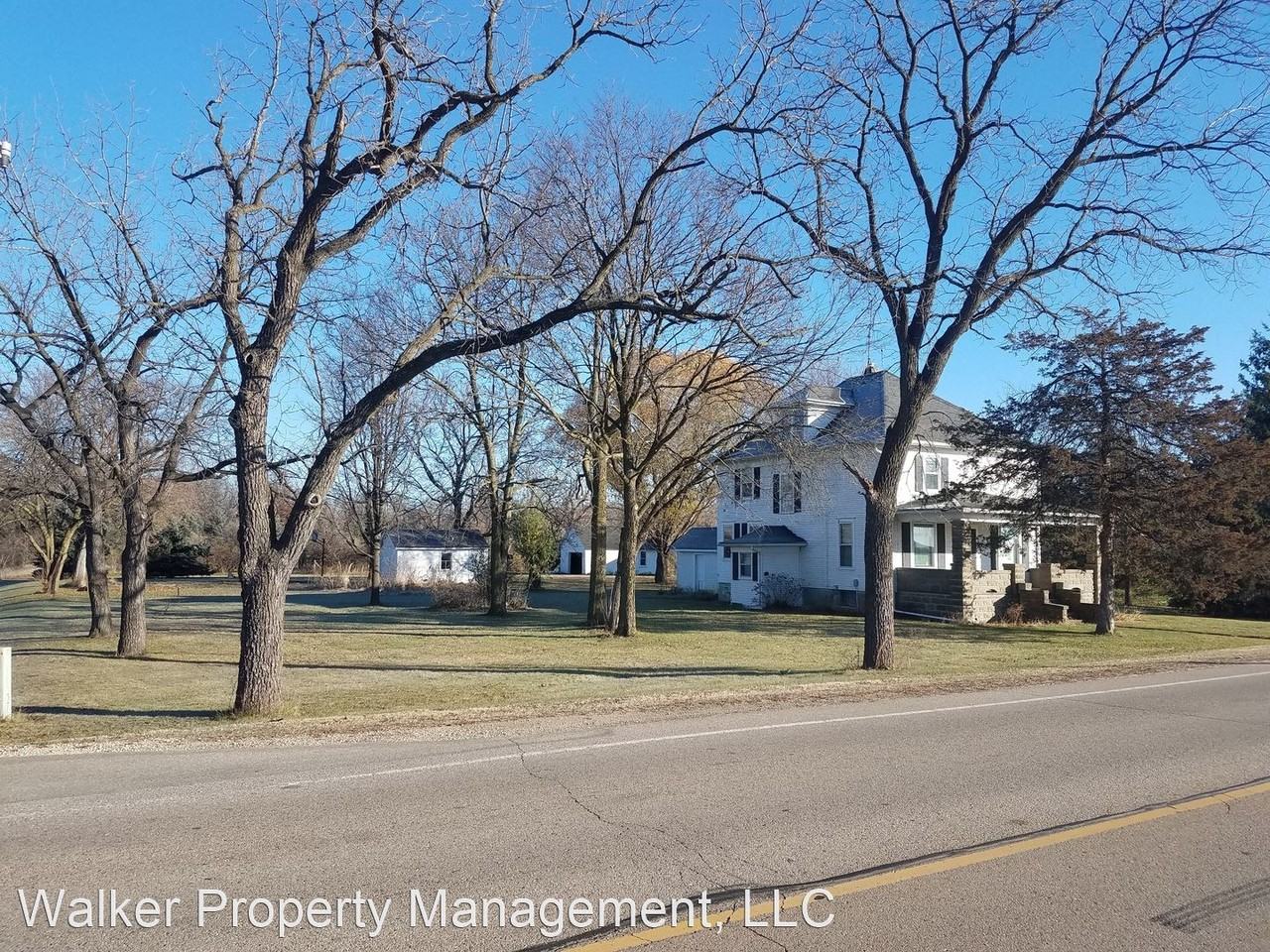 6553 S Edgewater Dr - Photo 2 of 39