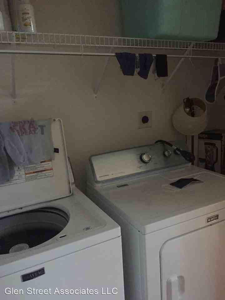 79 Warren Street - Photo 2 of 16