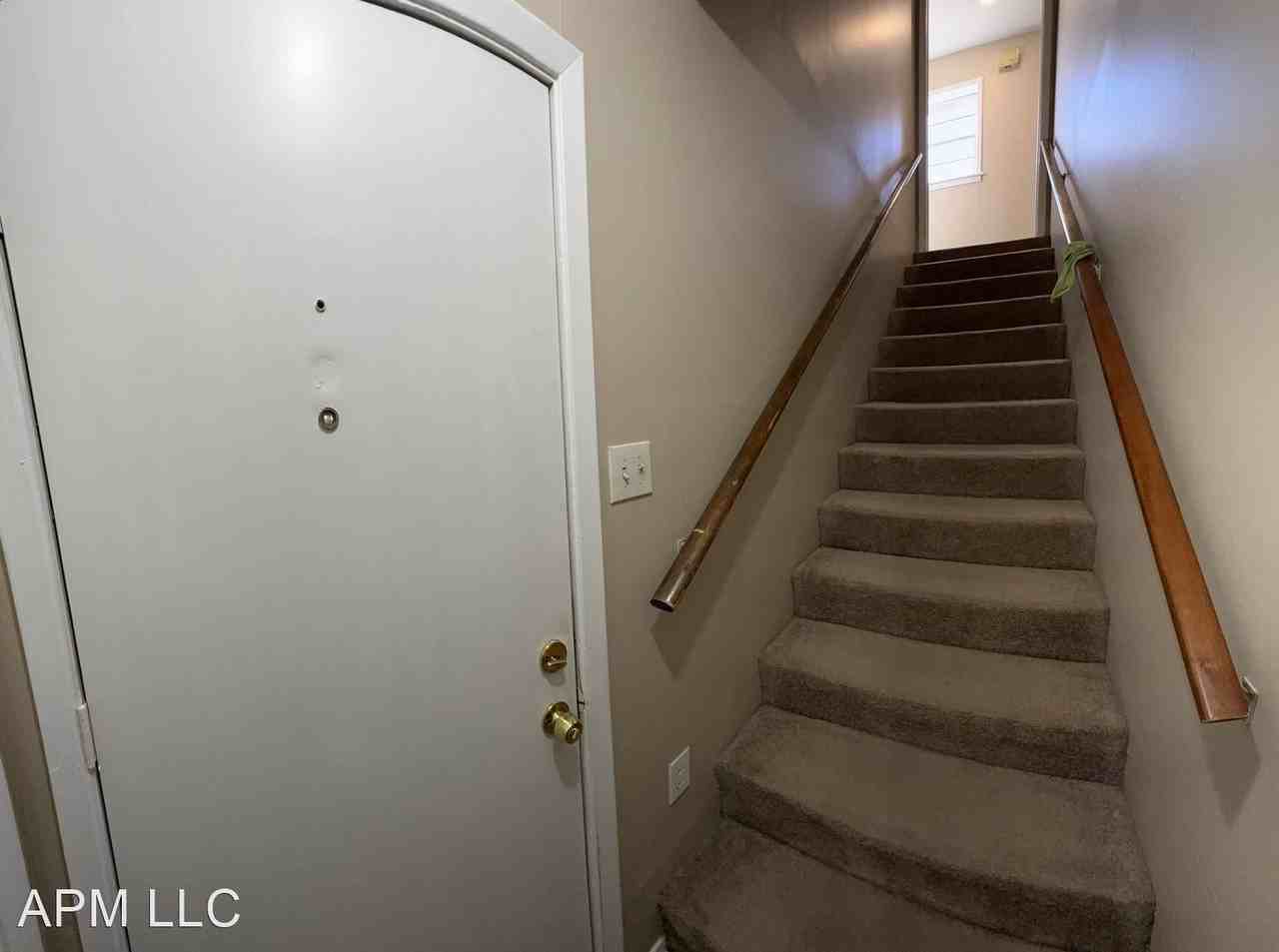 3204 Cameron St - Photo 2 of 9