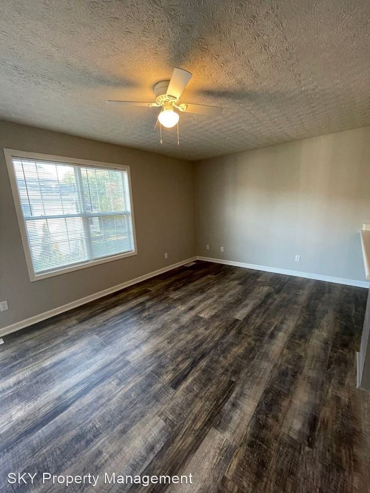 Amy Avenue Fourplexes - Photo 3 of 10