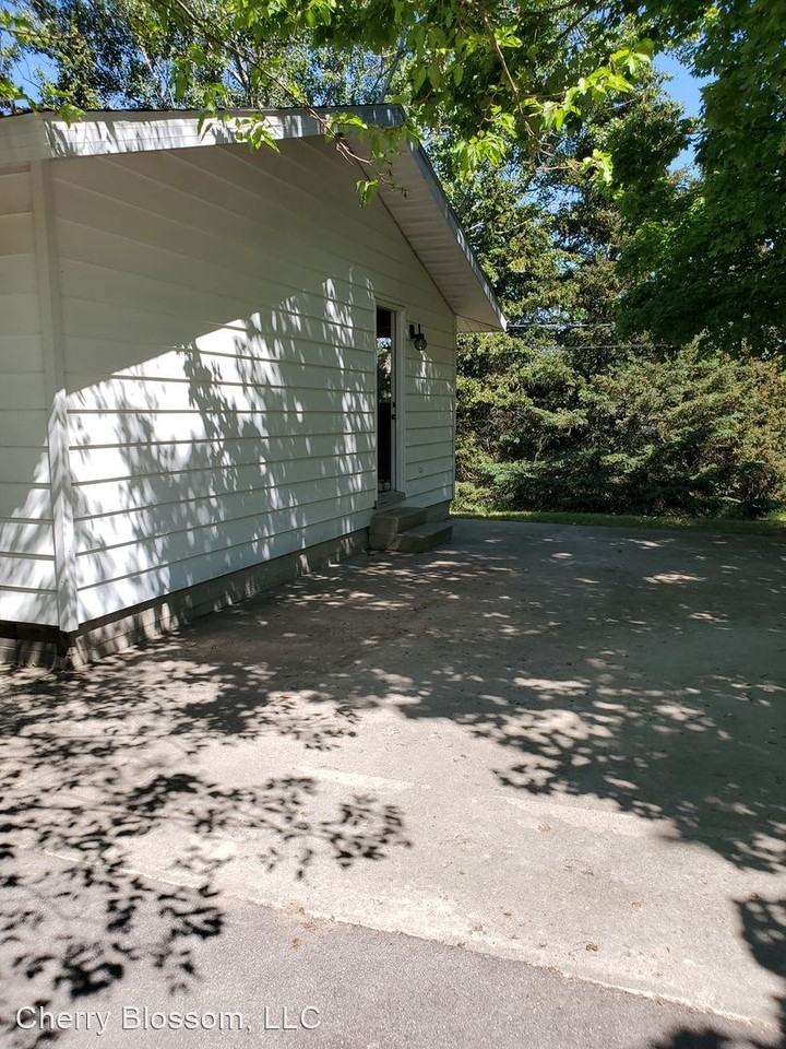 Cherry Blossom - Photo 2 of 15