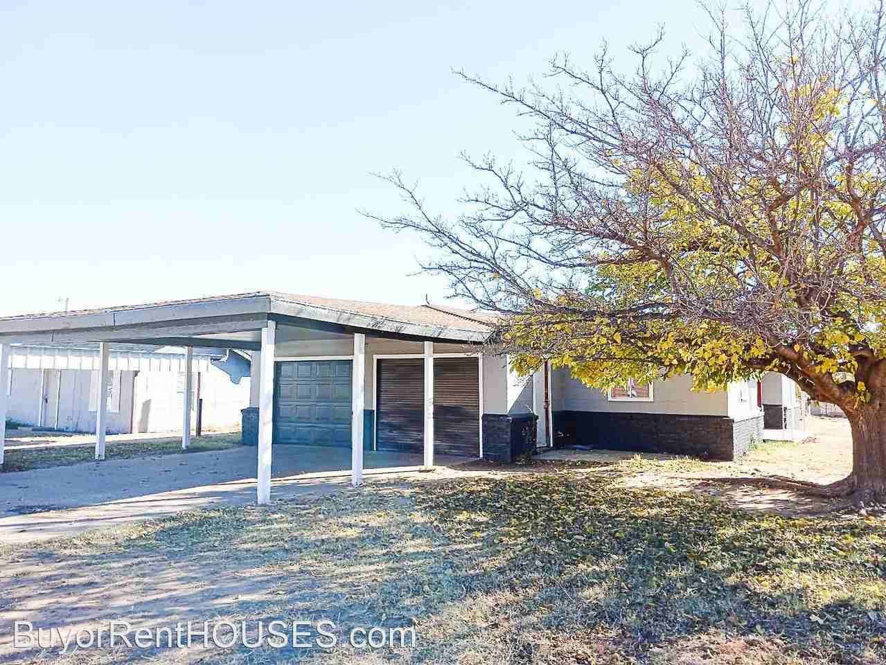 901 Avenue G - Photo 2 of 16