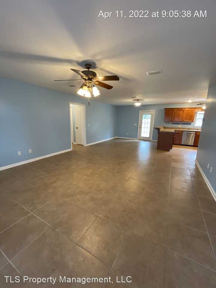 259 Griffith Ln - Photo 3 of 14