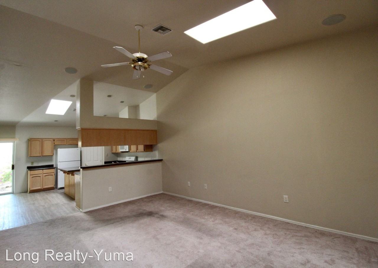 10683 E 34th Pl - Photo 3 of 16