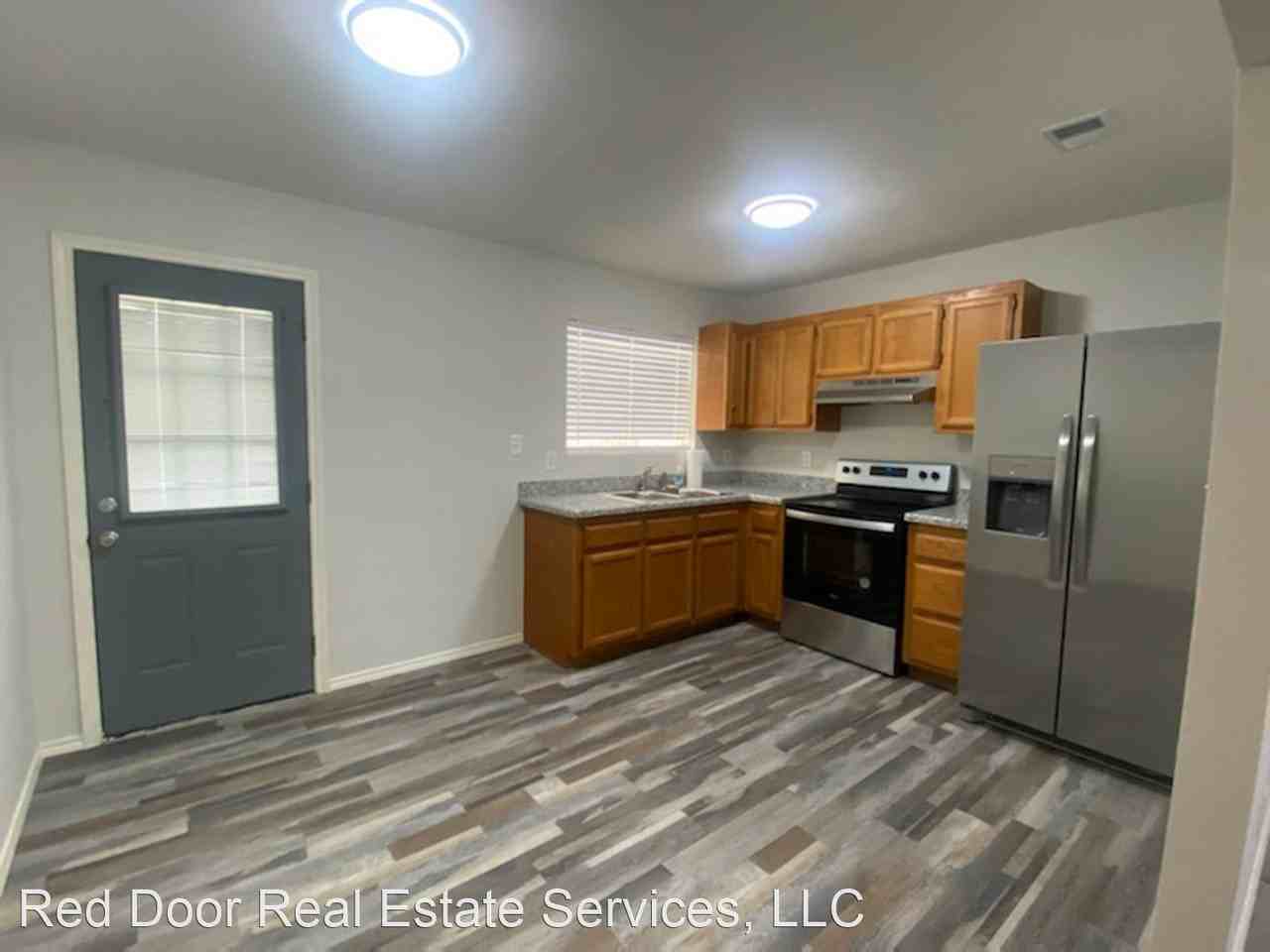 508 Sunrise Ln - Photo 3 of 19