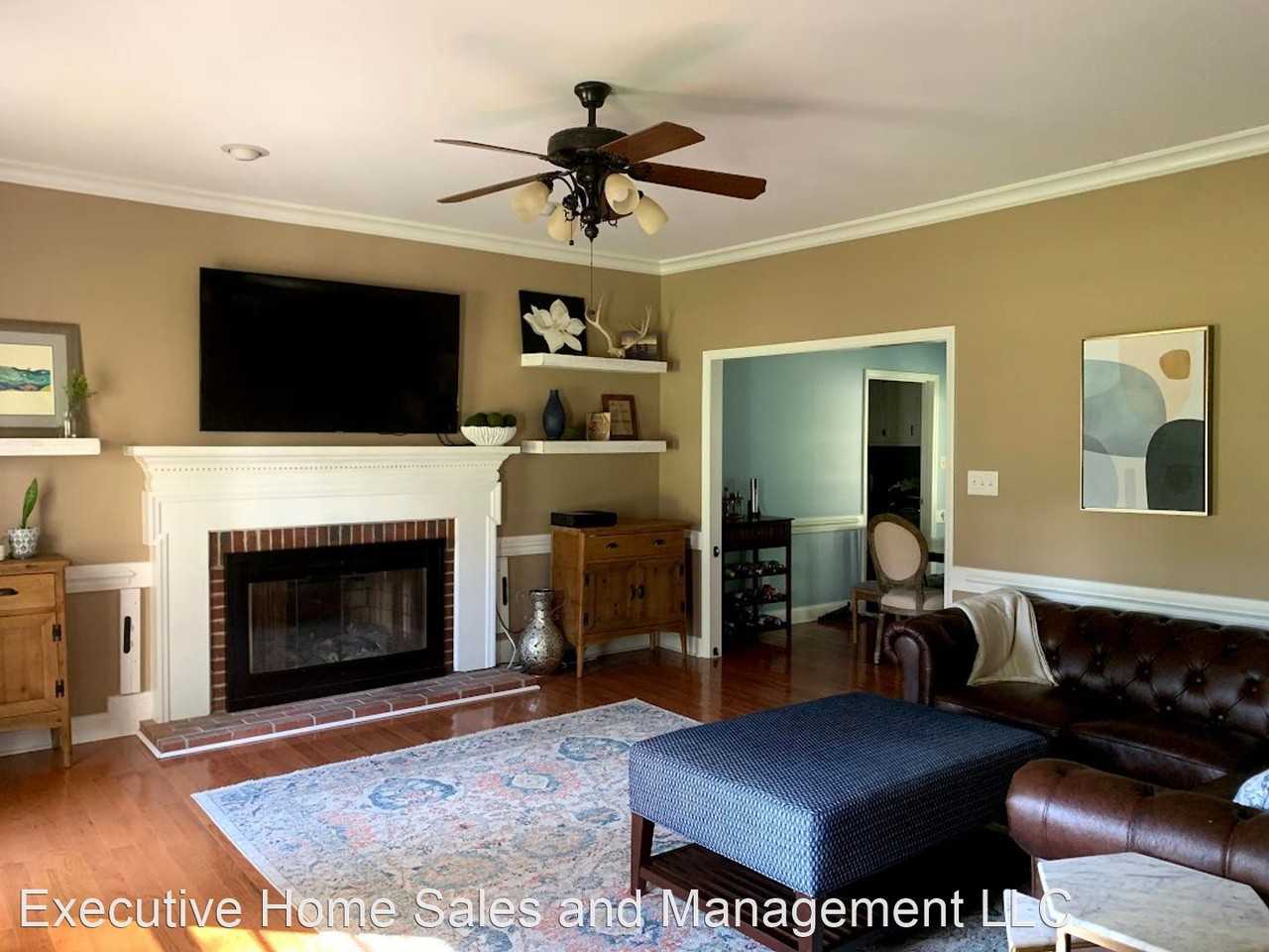 132 S Marion Dr - Photo 2 of 22