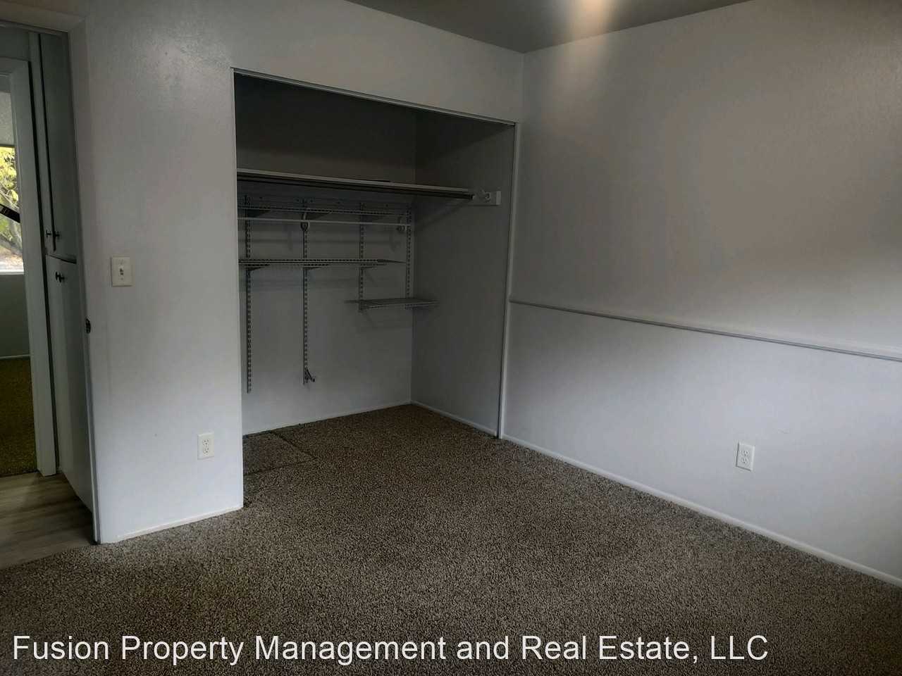 235 E Concord Dr - Photo 3 of 5