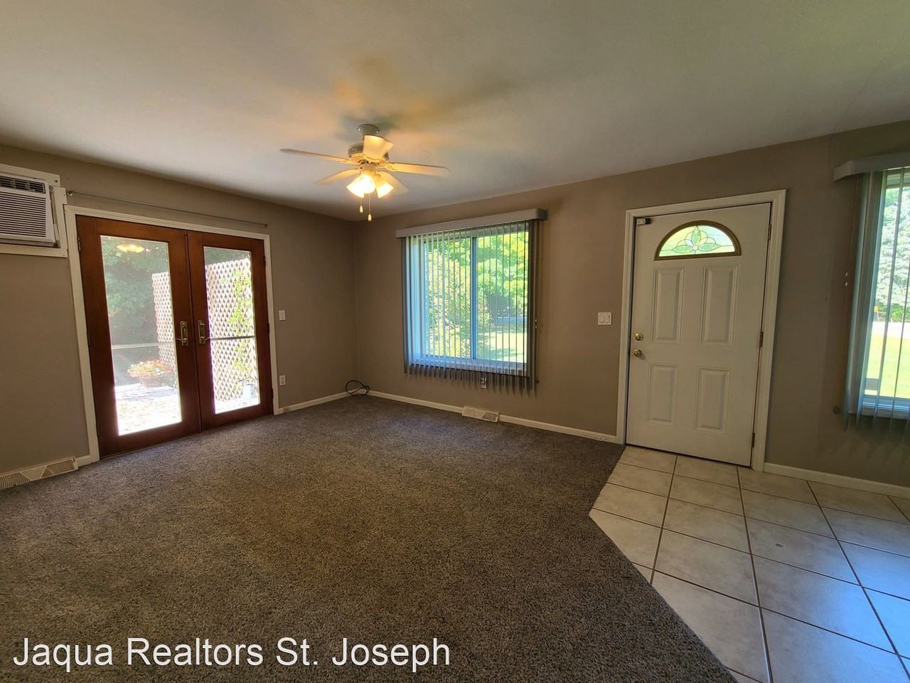 3970 Meadowbrook Rd - Photo 3 of 8
