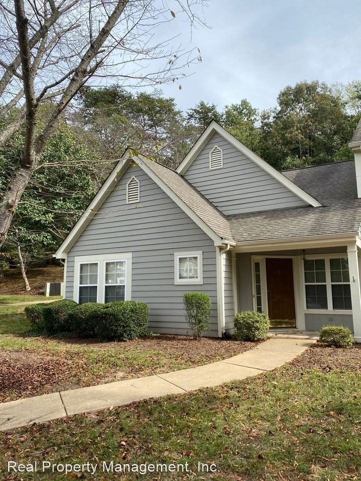 3200 Gateway Cir - Photo 2 of 20