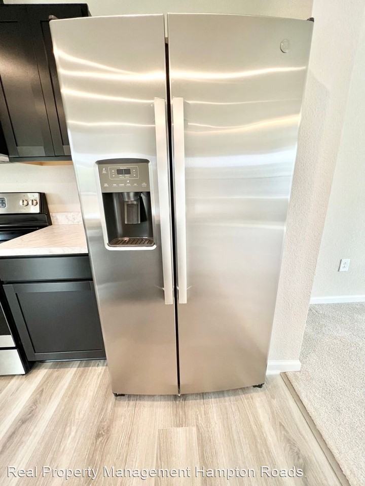 66 Clara Ct - Photo 3 of 50