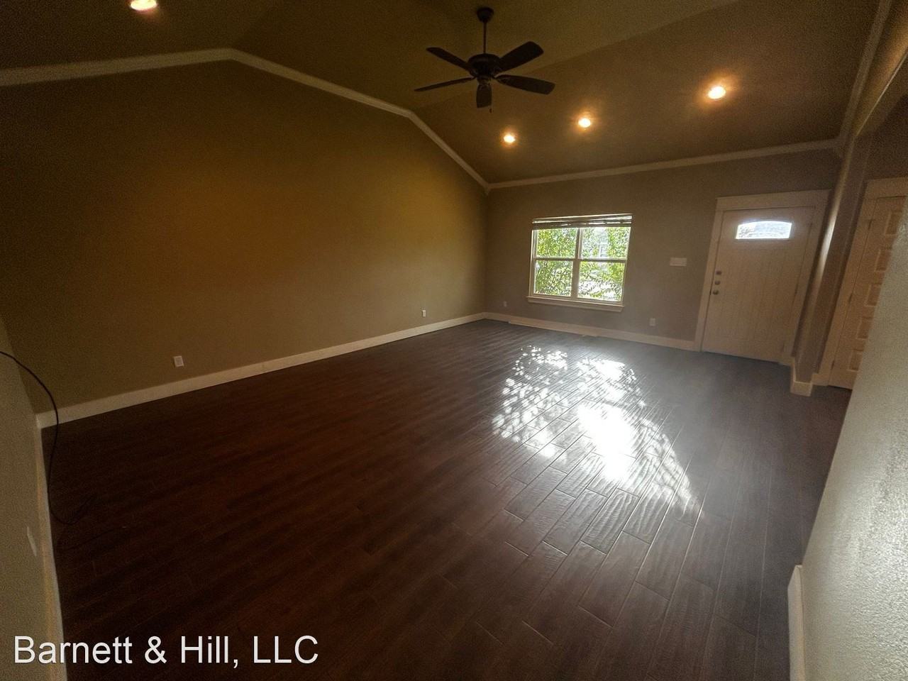 1117 Cabernet Dr - Photo 3 of 36