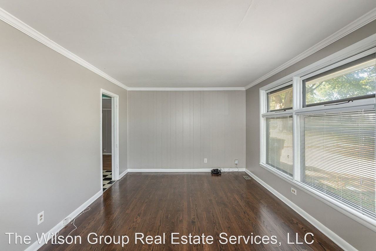 2811 Branwood Dr - Photo 2 of 16