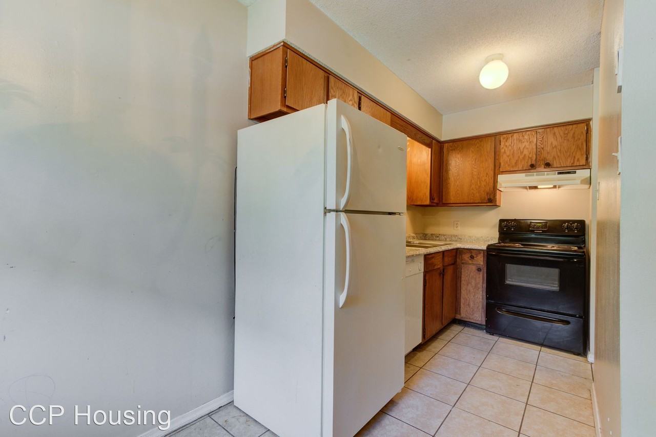 1612 South X Street - Photo 2 of 7