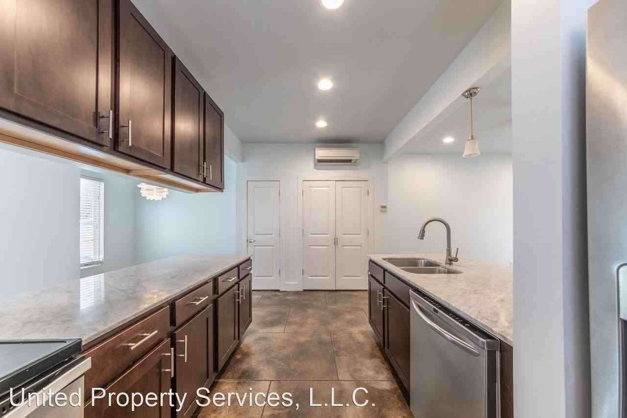 113 Bayou St - Photo 2 of 24