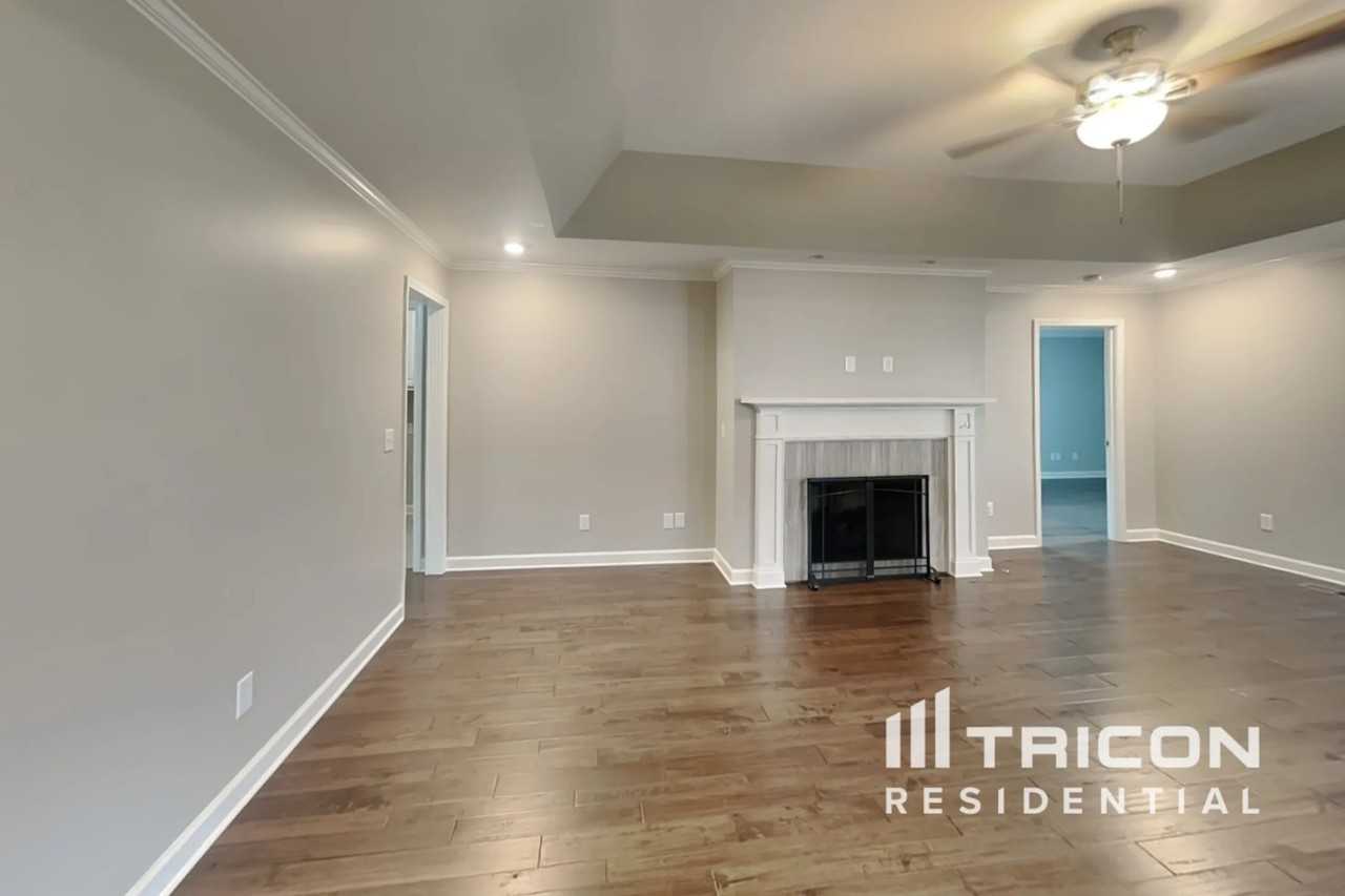 424 Mya Marie Dr - Photo 2 of 34