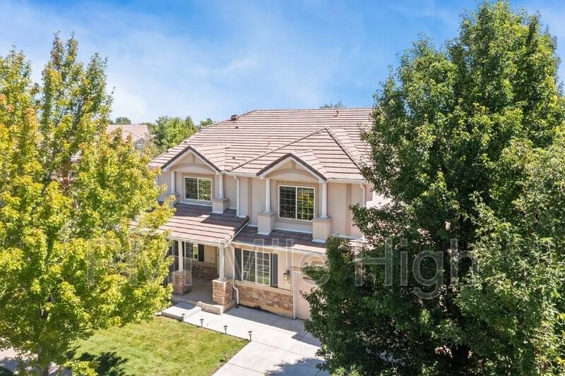 13826 Windom Ln - Photo 2 of 46