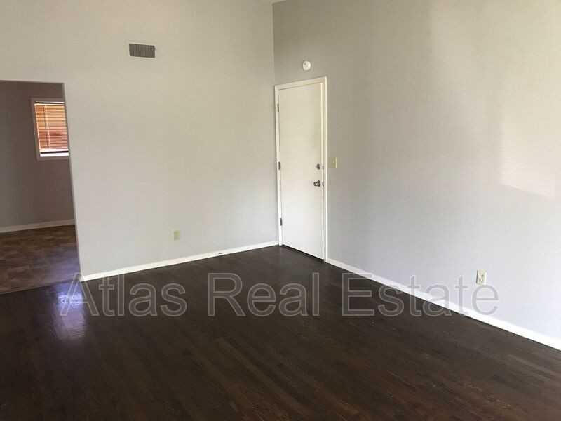 10112-10114 E 67Th Street, Raytown, MO 64133 - Photo 2 of 23