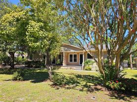 518 36th Ave N #B - Photo 1 of 1