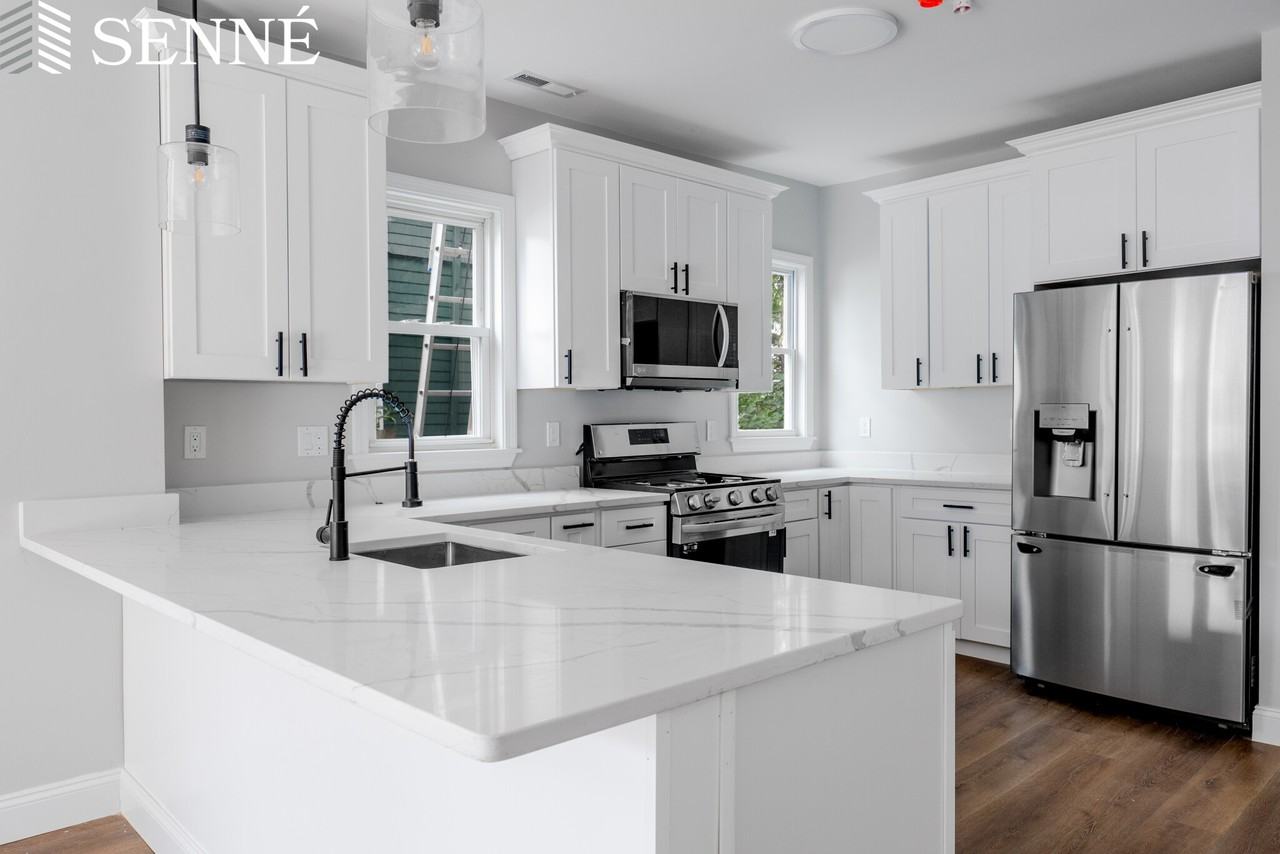 22 Madison Ave #1 - Photo 6 of 10