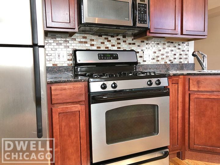 532 W Belmont Ave #1N - Photo 2 of 16