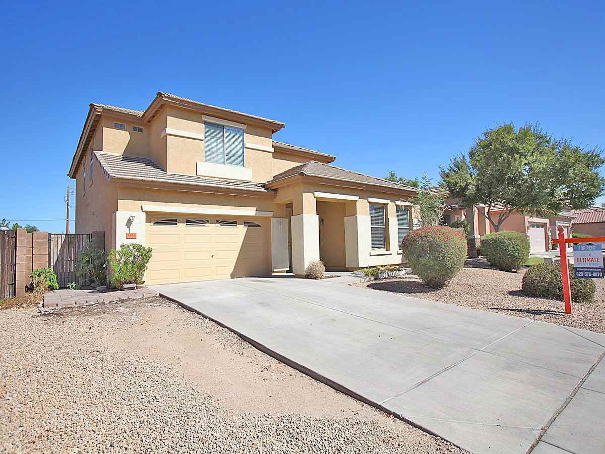 8636 W Brown St - Photo 2 of 37