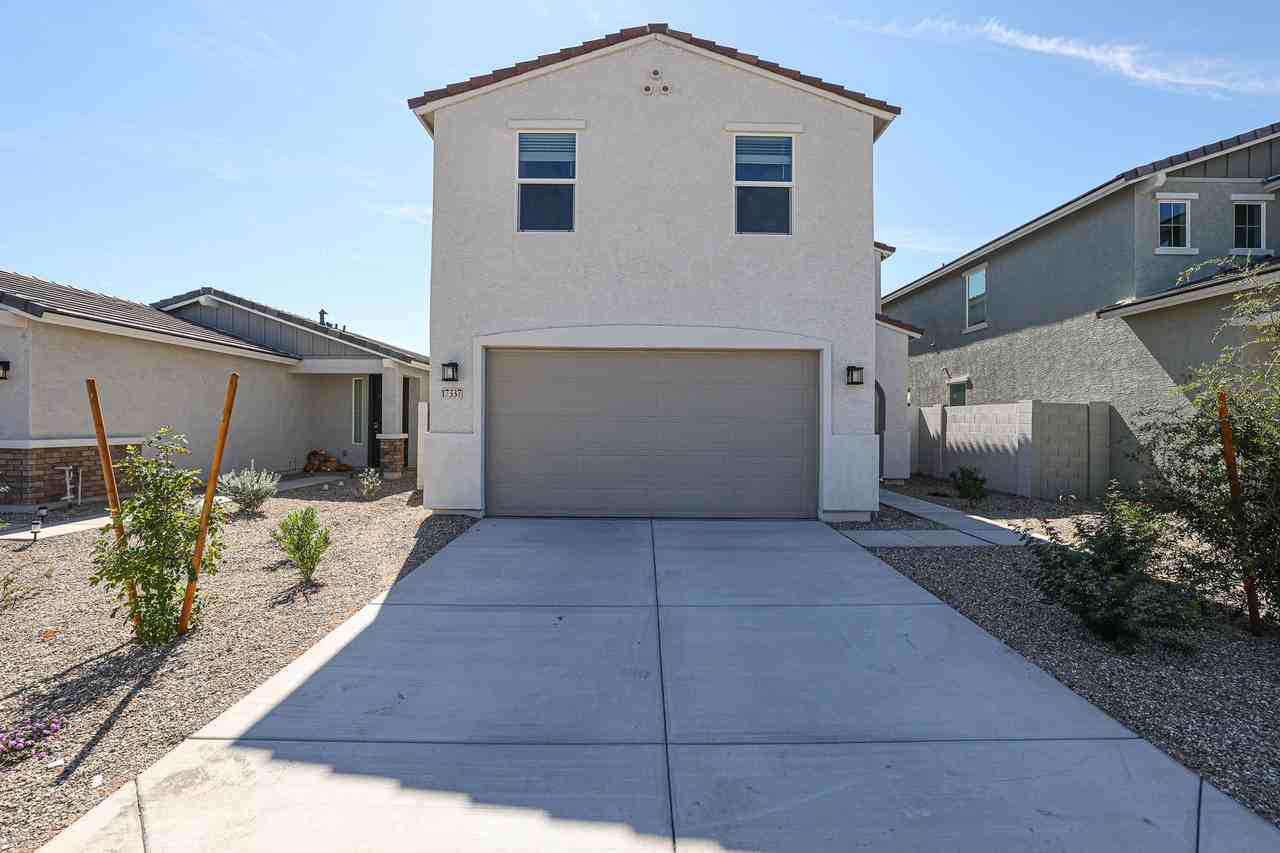 17337 W Daley Ln - Photo 2 of 39