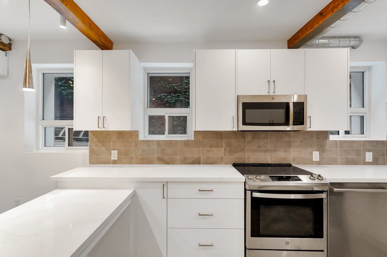 97 Lee Avenue ##8 - Photo 6 of 16