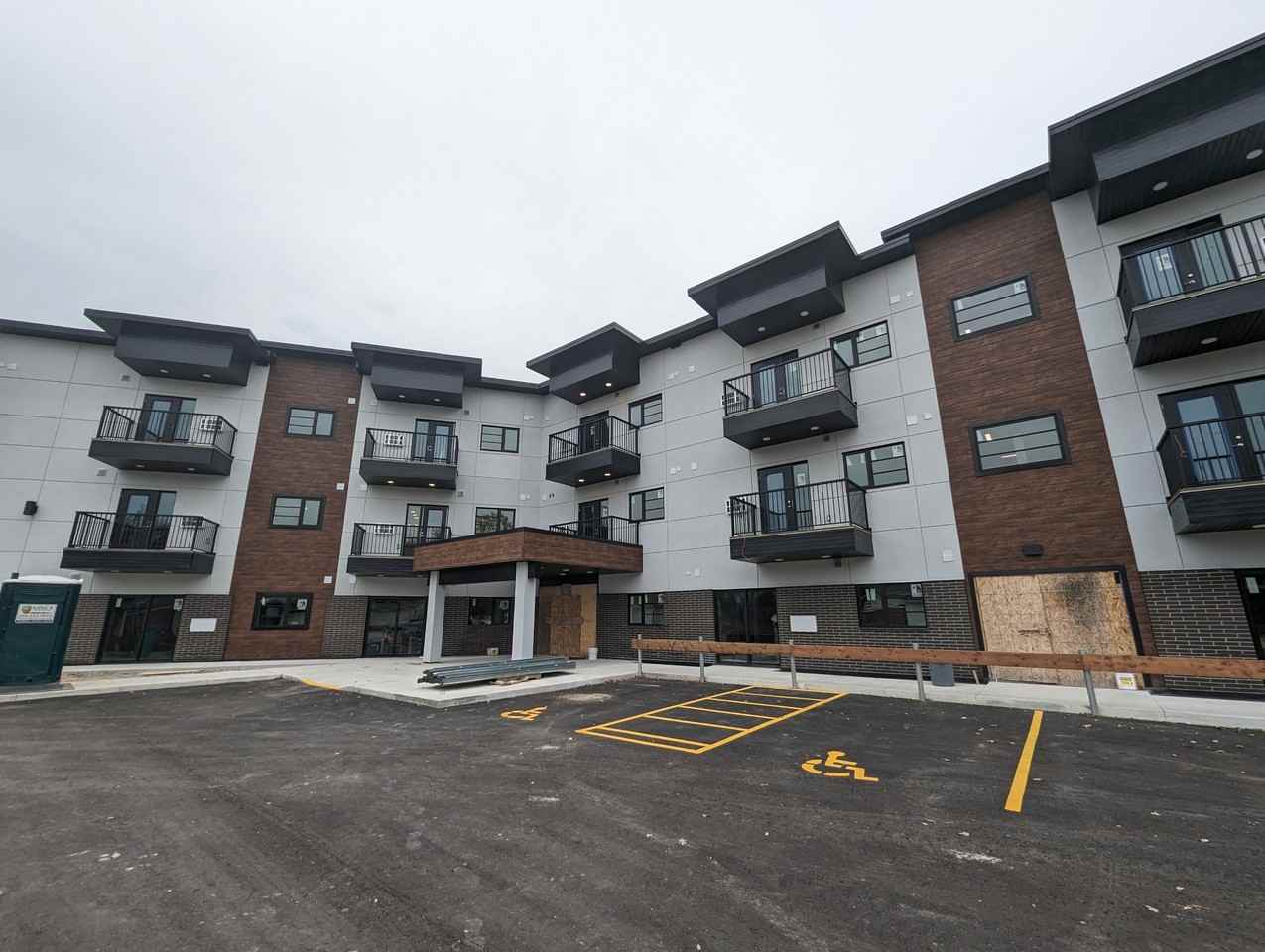 Kimberly Terrace Apartments 615 Kimberly Ave, Winnipeg, MB R2K None Zumper