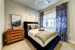 301 E Riverside Dr #2D22 - Photo 1 of 1