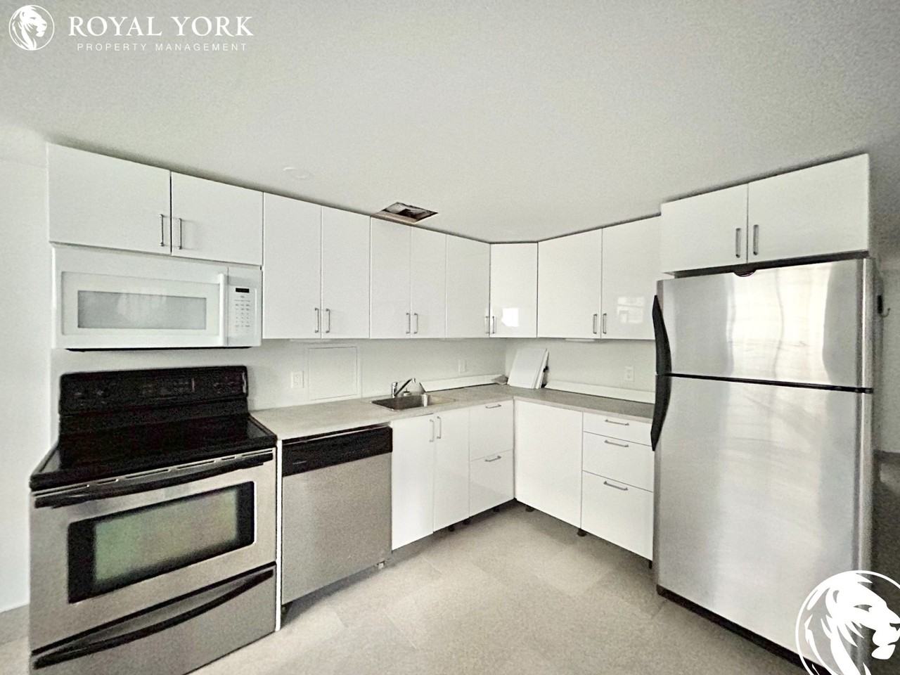 2658 Ayers Ave #2 - Photo 2 of 23