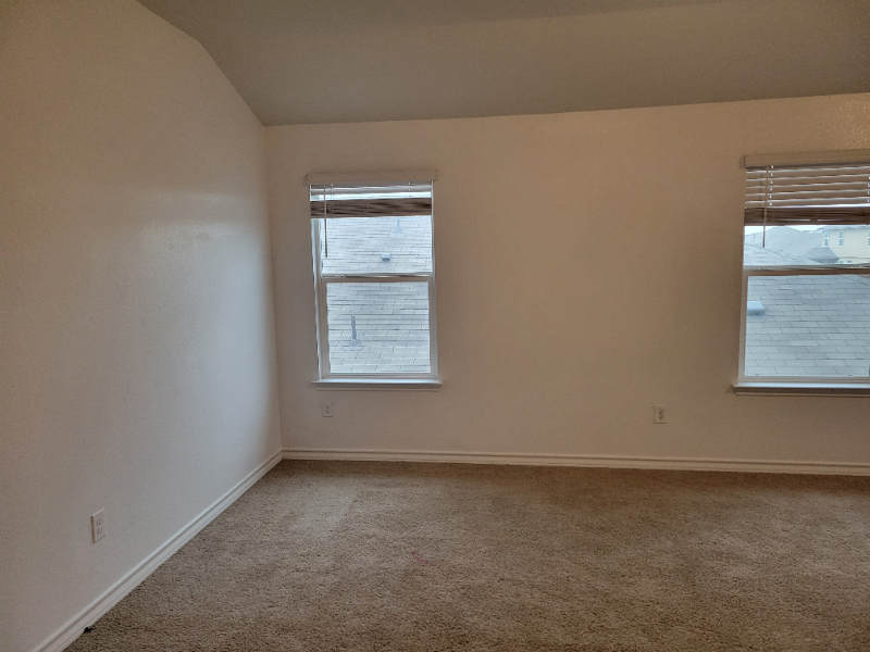 6433 Staccato Staff - Photo 2 of 15