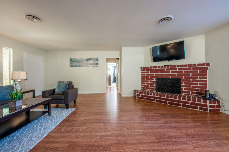 4225 Parkwood Ct #1 - Photo 7 of 16