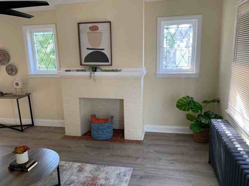 3818 Ridgecroft Rd - Photo 2 of 15