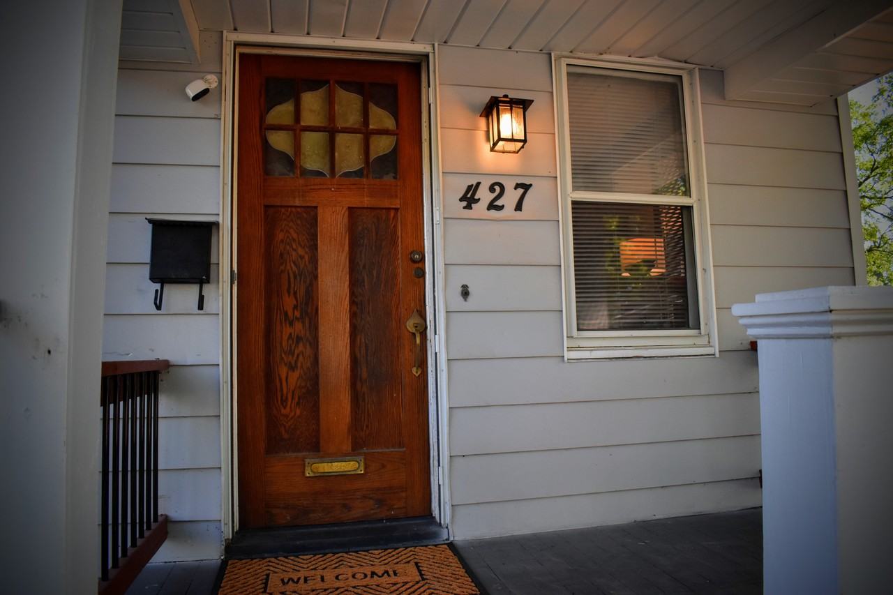 427 W Branning Ave #NA - Photo 3 of 25