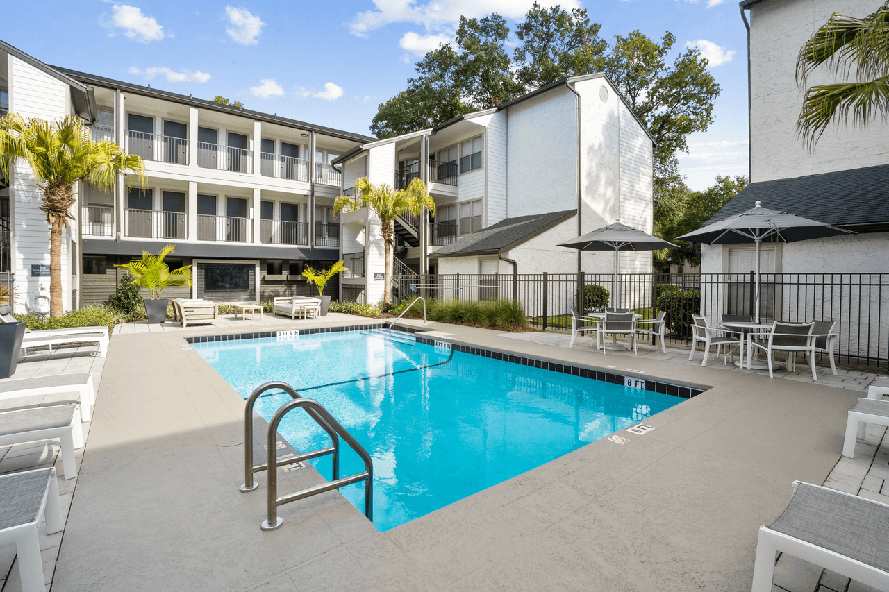 Brookwood Club Apartments 1385 Brookwood Forest Blvd, Jacksonville