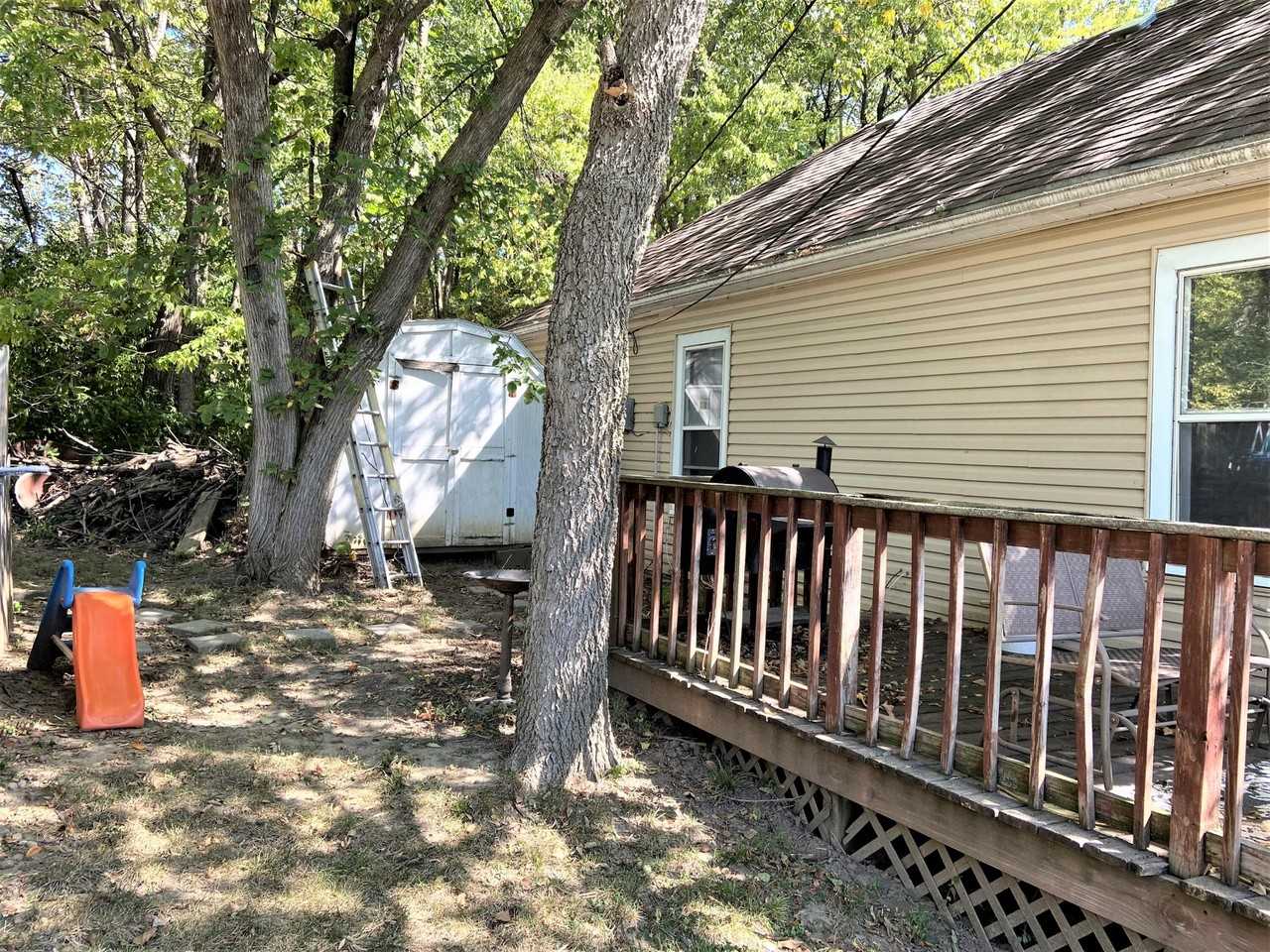 325 Union St #1 - Photo 4 of 21