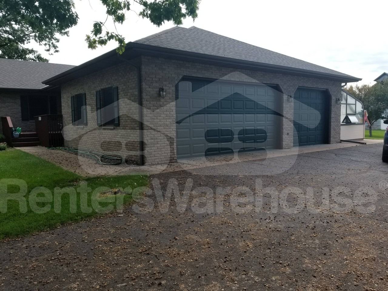 8917 Saint Croix Trl - Photo 3 of 10