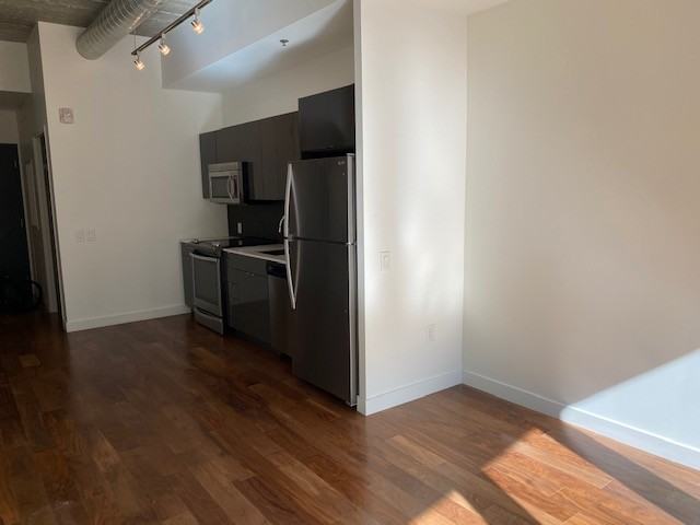 311 Hargrave Street - Photo 2 of 11