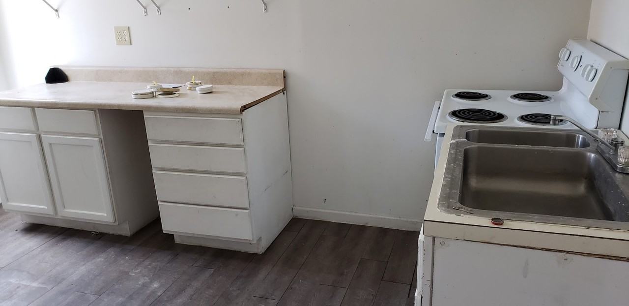 138 Edgewood Avenue Northeast #2 - Photo 3 of 10