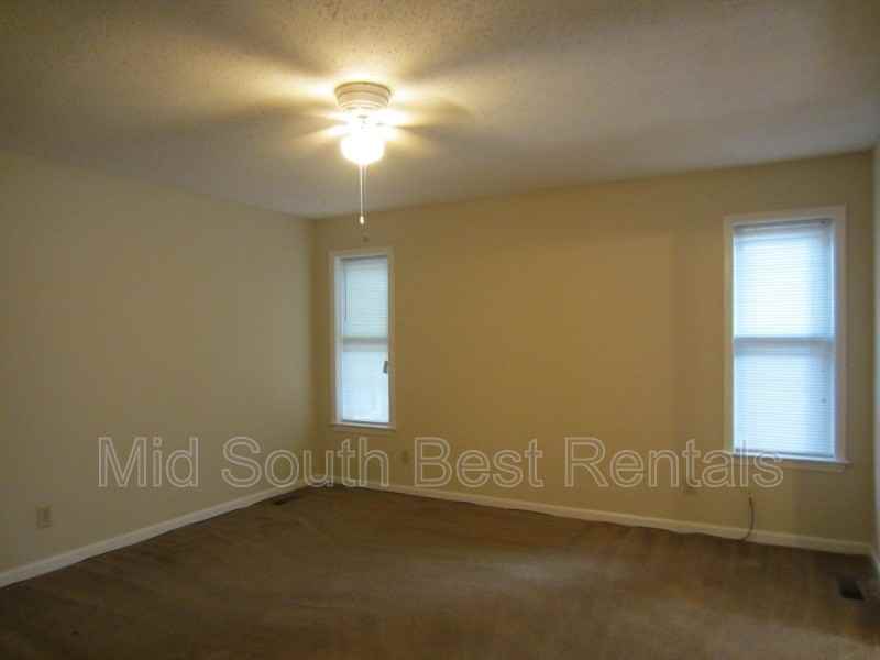 4531 Knotty Oaks Dr - Photo 4 of 8