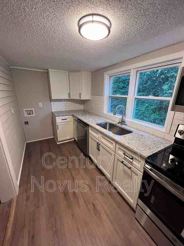 209 Rome Street, Bowdon, GA 30108 - Photo 3 of 16