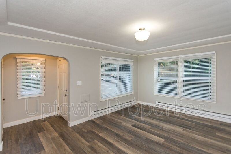 3743 Se Cesar E Chavez Blvd - Photo 4 of 24